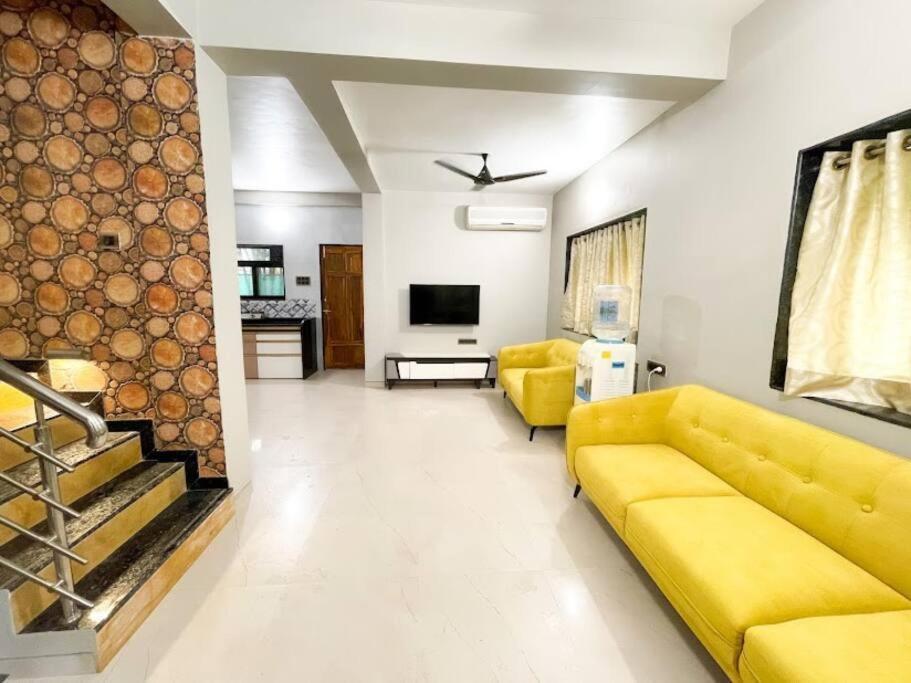 Corner House, Lonavla By Meheru-4 Bhk Villa With Pool Luaran gambar
